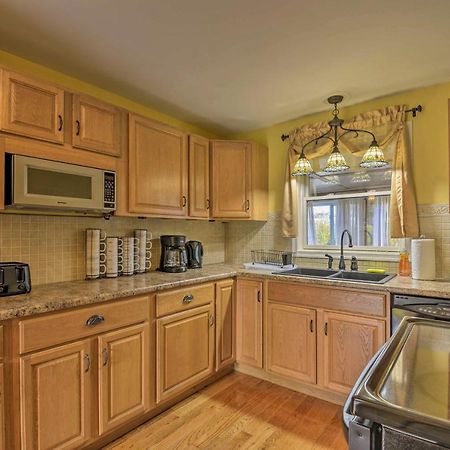 Burdett Spacious Home By Finger Lakes And Watkins Glen! מראה חיצוני תמונה